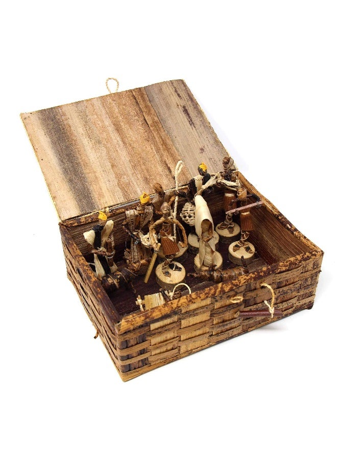 Global Crafts Nativity Set Handmade in Kenya from Banana Fiber - Image 5